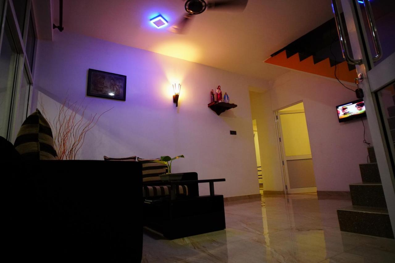 Airport 4 Season Transit Hotel Katunayaka Екстериор снимка